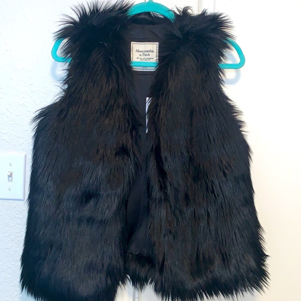 Abercrombie and Fitch faux fur vest